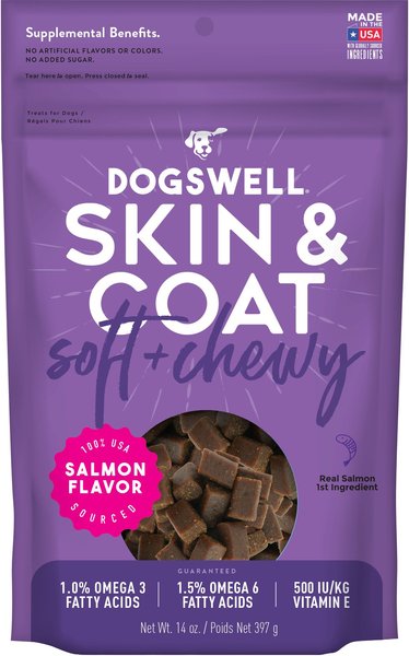 Dogswell Skin and Coat Salmon Soft and Chewy Dog Treats， 14-oz bag