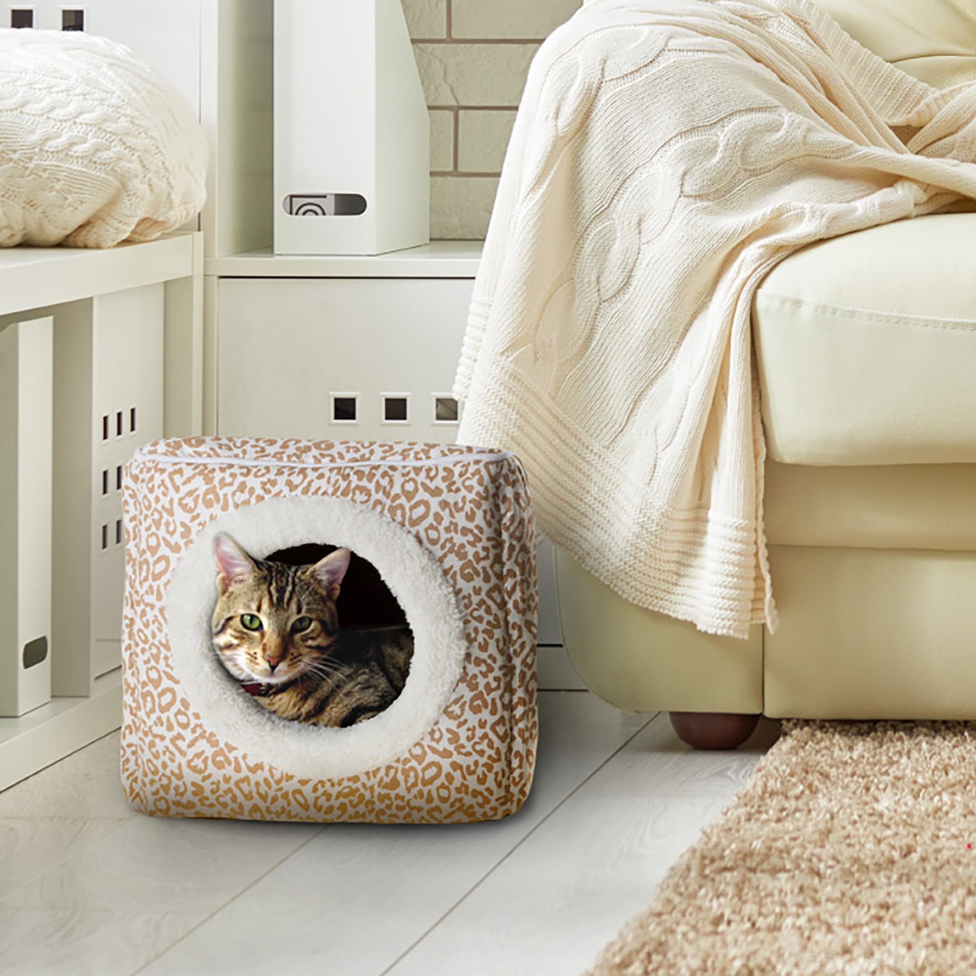 Pet Adobe Enclosed Cave Cat Bed， 13