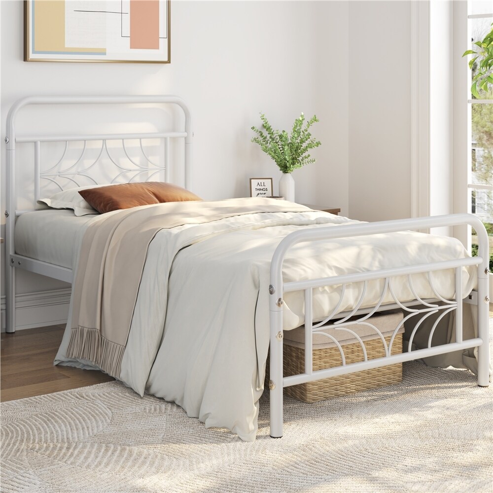 Yaheetech Modern Twin Size Metal Bed Frame with Sparkling Star Inspired Design Headboard and Footboard