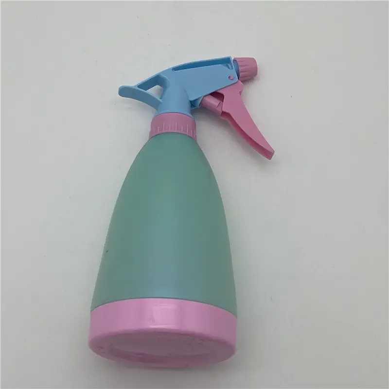 500ML Manual Pressure Garden Sprayer Spray Bottles With Trigger Nozzle Sprayer Refillable For Cleaning