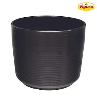 Vigoro 16 in. Avernal Large Black Satin Plastic Planter (16 in. L x 16 in. W x 13.1 in. H) HUPS00597N-16H