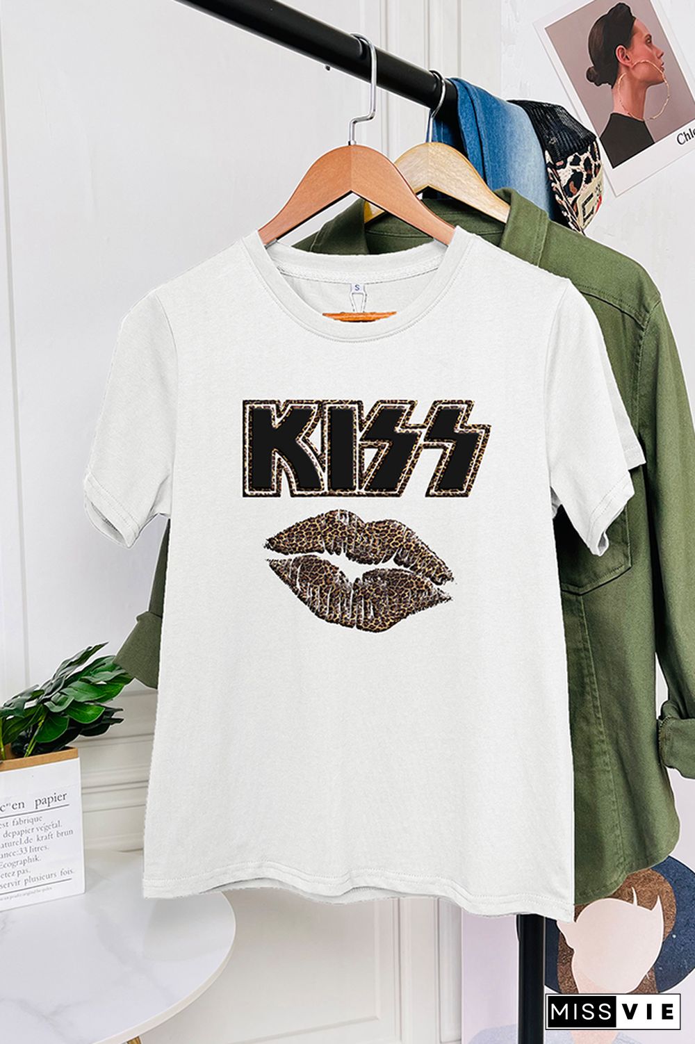 Rock Bands Kiss Lip Short Sleeve Graphic Tee Wholesale