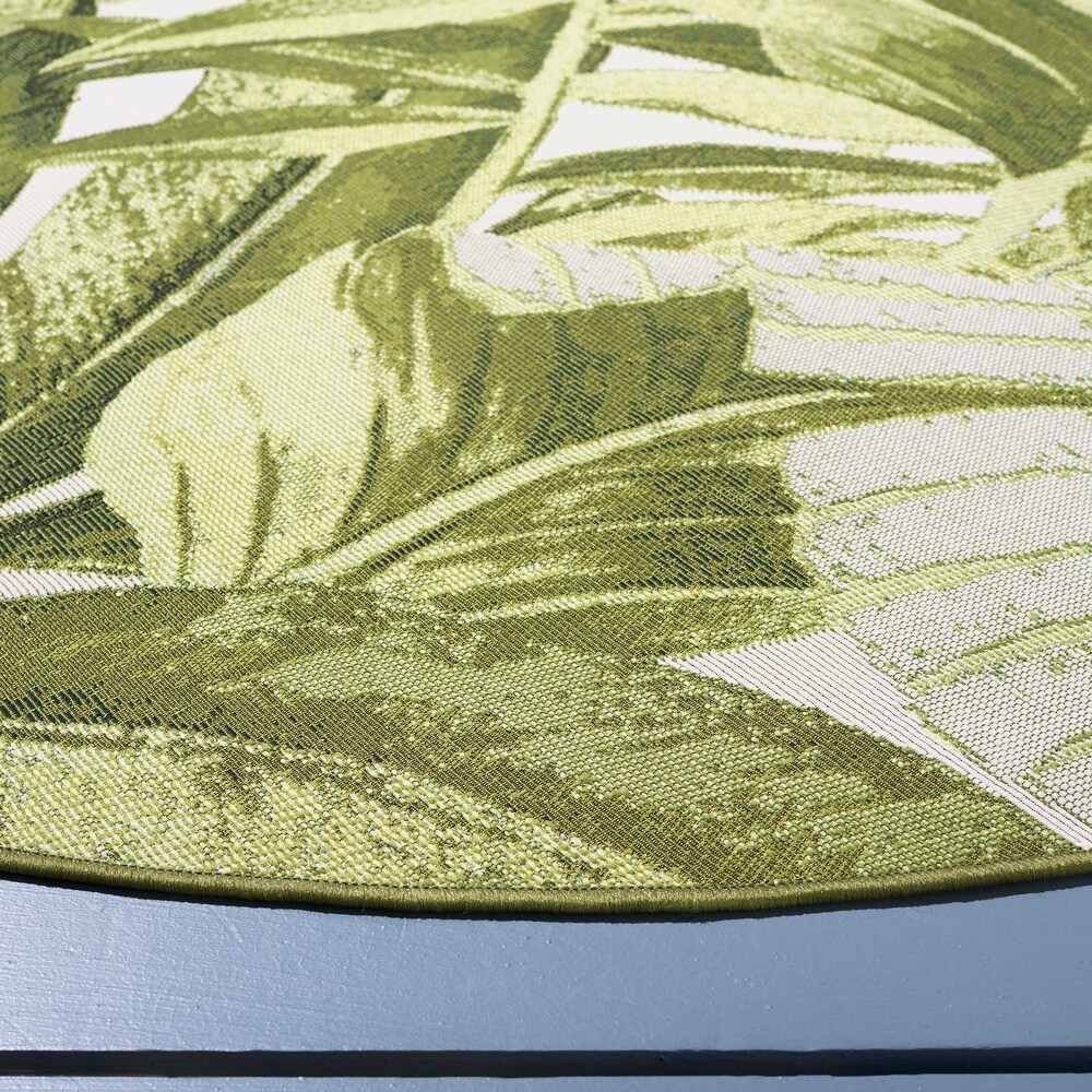 SAFAVIEH Barbados Ennia Tropical Indoor/Outdoor Waterproof Rug