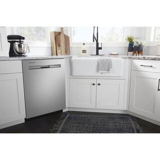 Maytag 24 in. Fingerprint Resistant Stainless Steel Top Control Built-in Tall Tub Dishwasher 50 dBA MDB7959SKZ