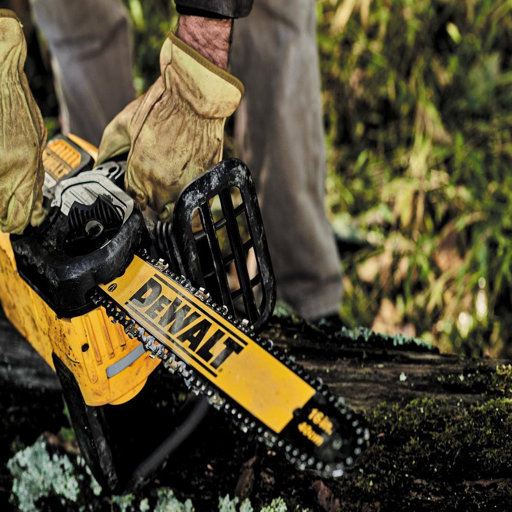 DW 60V MAX 16in. Brushless Battery Powered Chainsaw Kit with (1) FLEXVOLT 3Ah Battery  Charger DCCS670X1