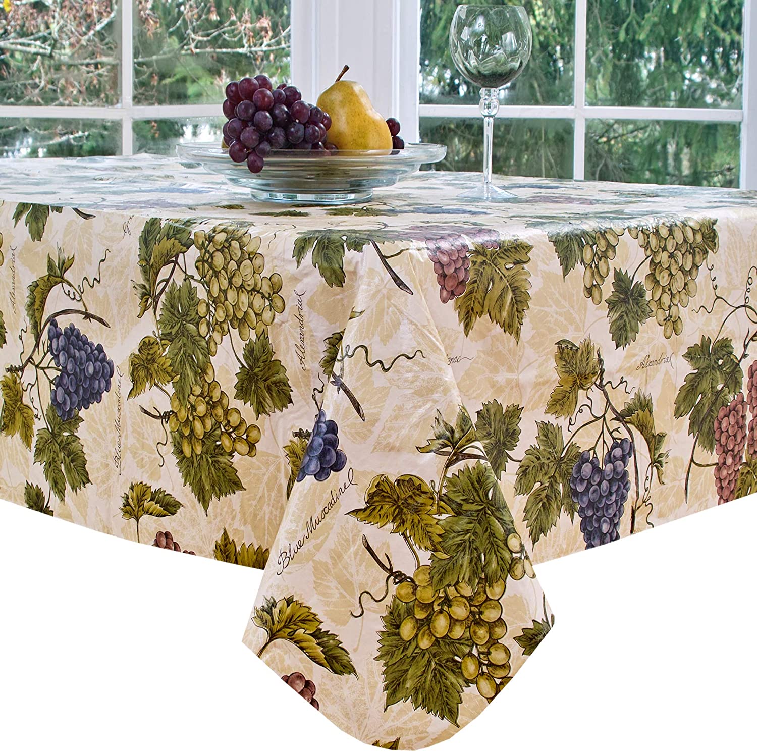 Newbridge Grapevine Vinyl Flannel Backed Tablecloth， Grape Theme Indoor/Outdoor Waterproof Tablecloth for Picnic， Barbeque， Patio and Kitchen Dining，， 70 Inch Round