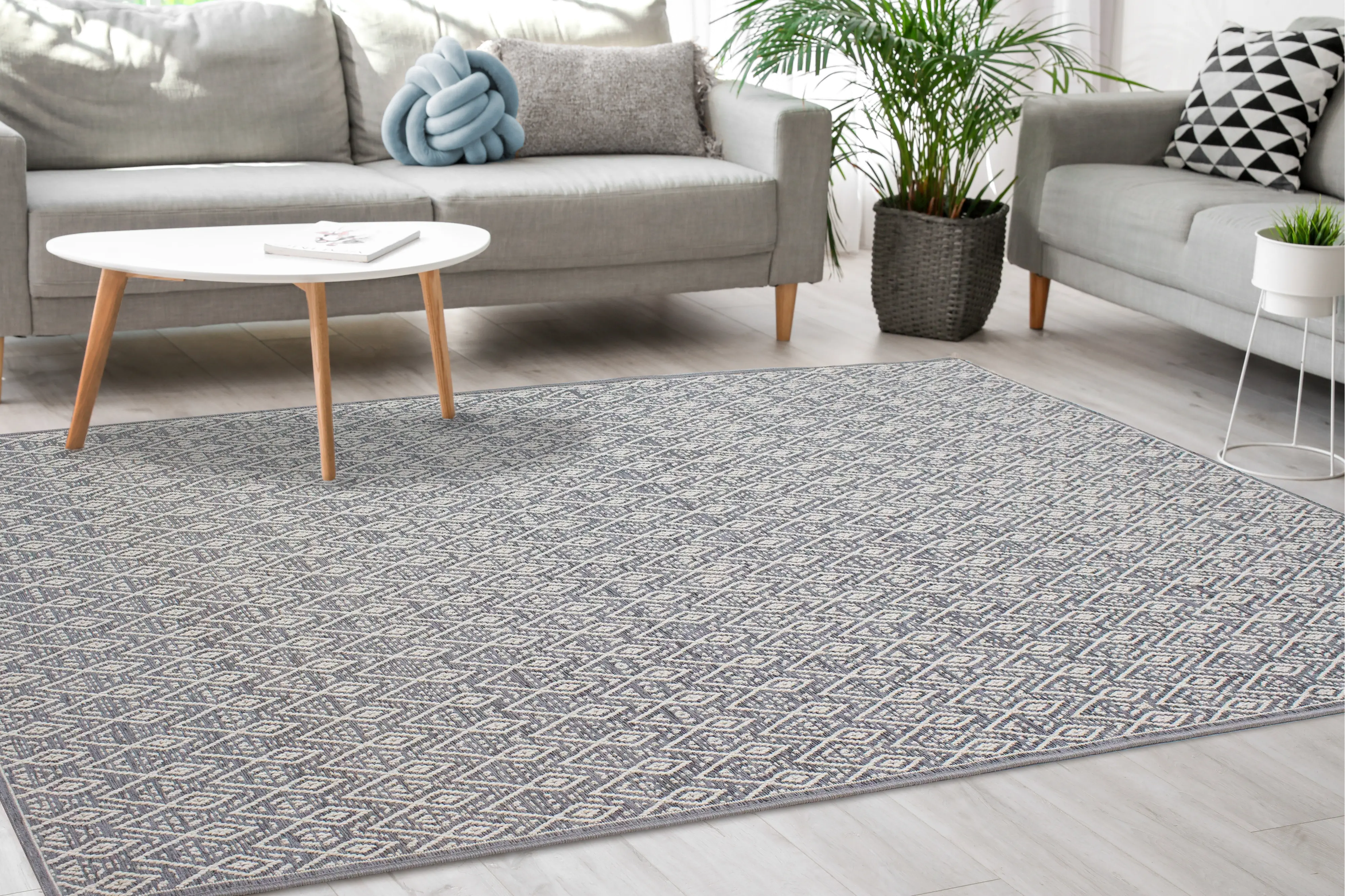 Vista 5 x 8 Diamond Gray Cream Area Rug