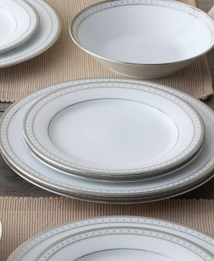 Noritake Rochester Platinum Set of 4 Salad Plates Service For 4