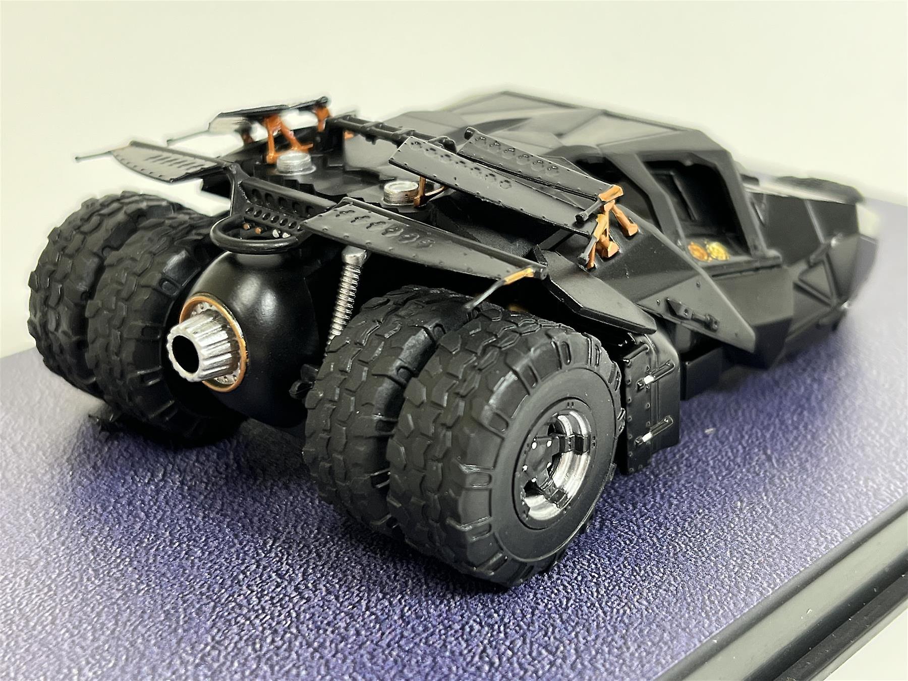 Batman Begins DC Batmobile The Tumbler 1:43 Scale Eaglemoss MBAEN004