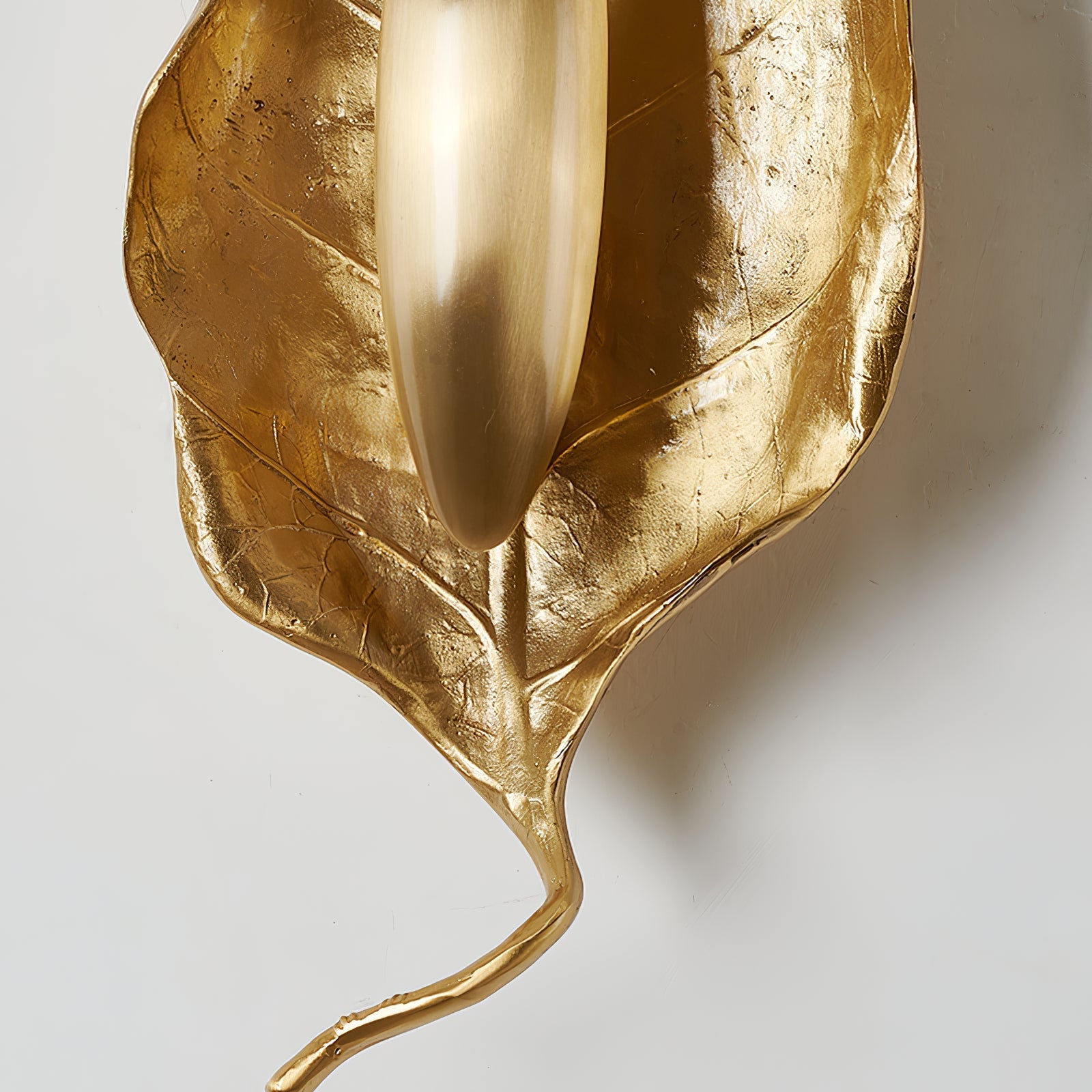 Leaf Brass Wall Lamp