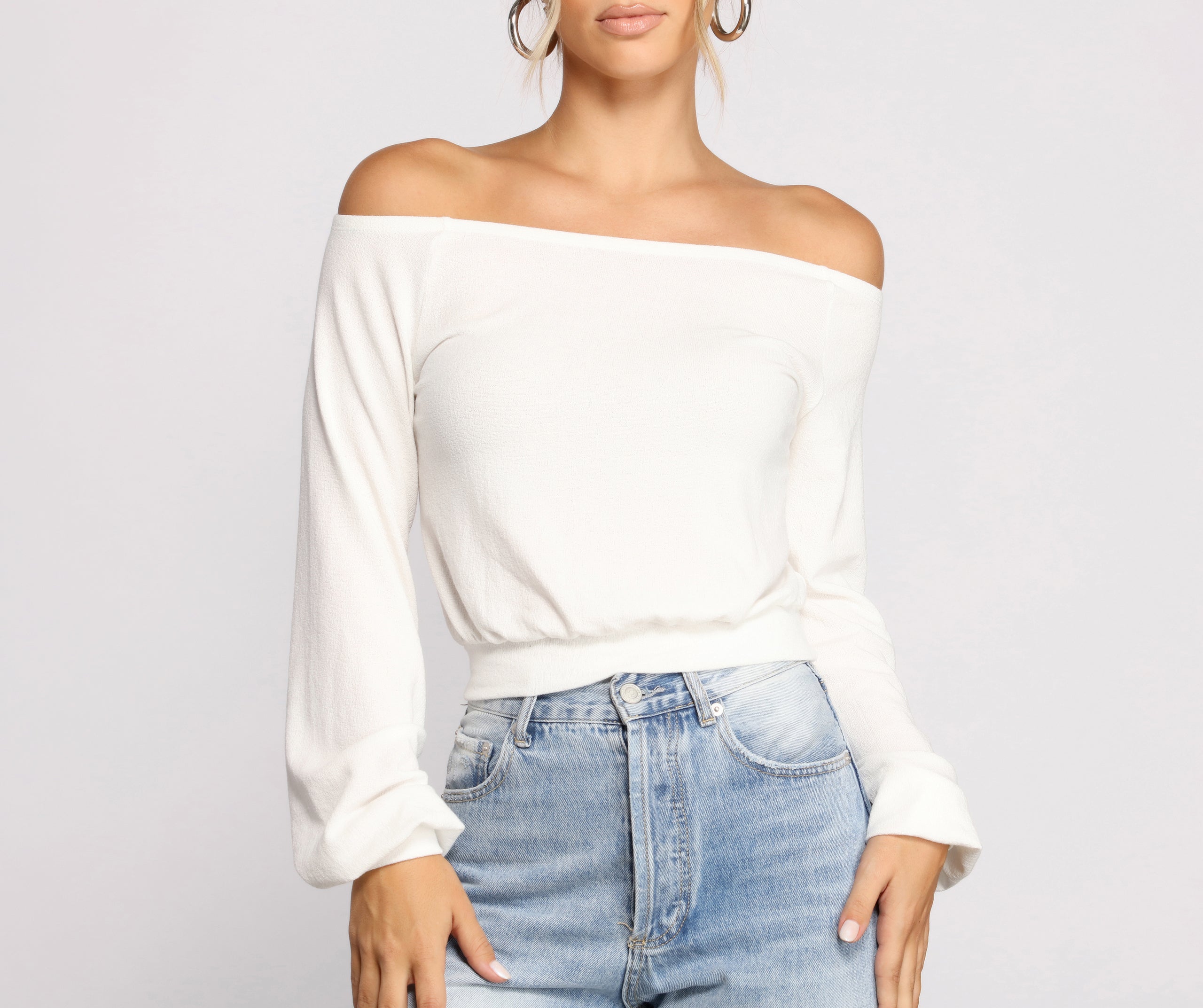 She's A Stunner Off The Shoulder Crop Top