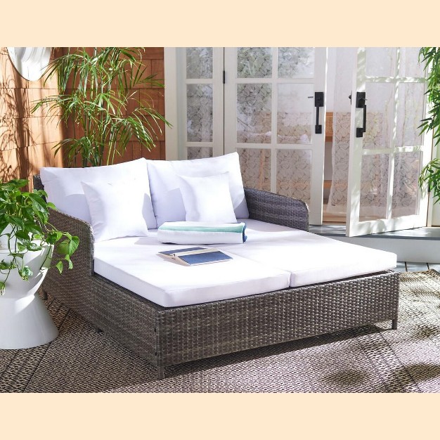 Cadeo Daybed Safavieh