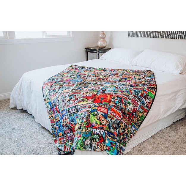 Surreal Entertainment Marvel Comics Oversized Fleece Throw Blanket 54 X 72 Inches