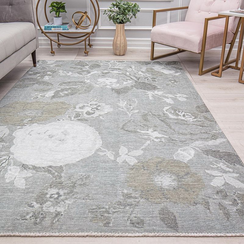 Isaac Mizrahi Eloise Contemporary Floral Blossoming Beauty Rug