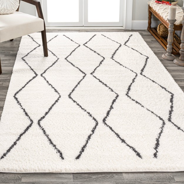 Catala Moroccan Diamond Shag Indoor Area Rug Jonathan Y