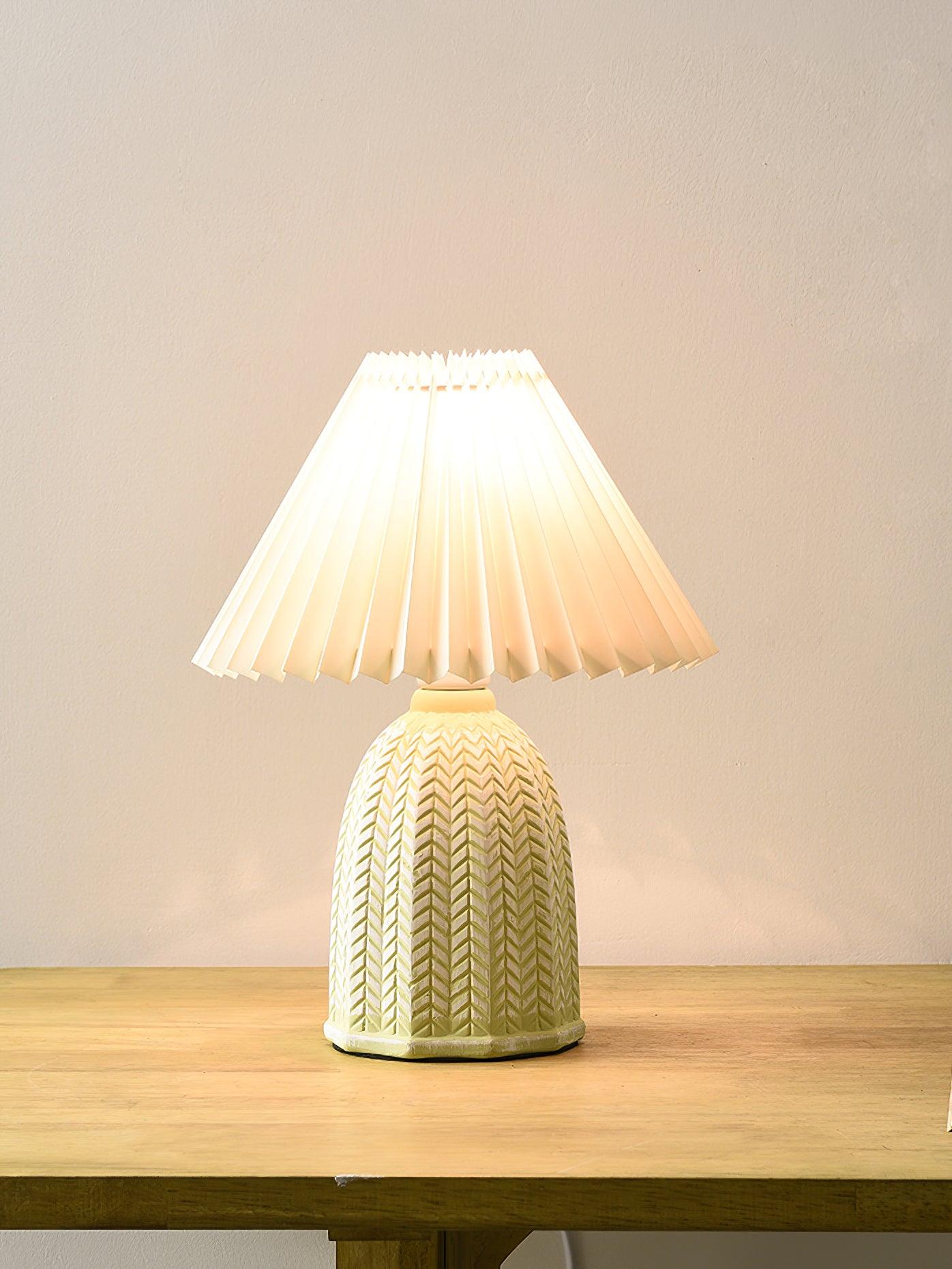 Vintage Pleated Table Lamp