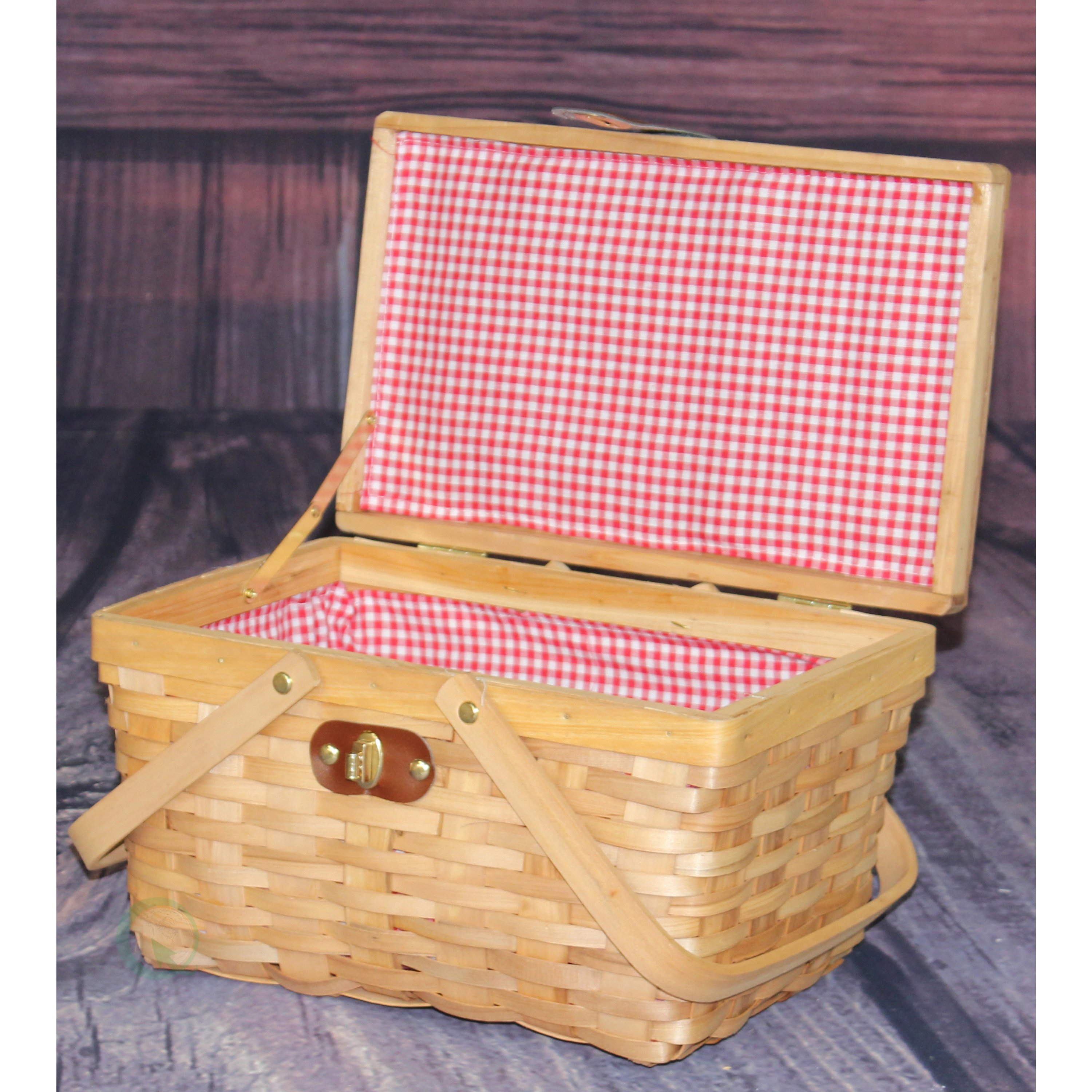 Picnic Basket Gingham Lined with Folding Handles