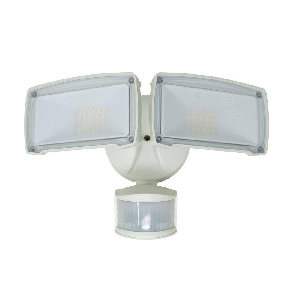 Southwire 32W White Motion Activated LED Security Light L17SL252MW