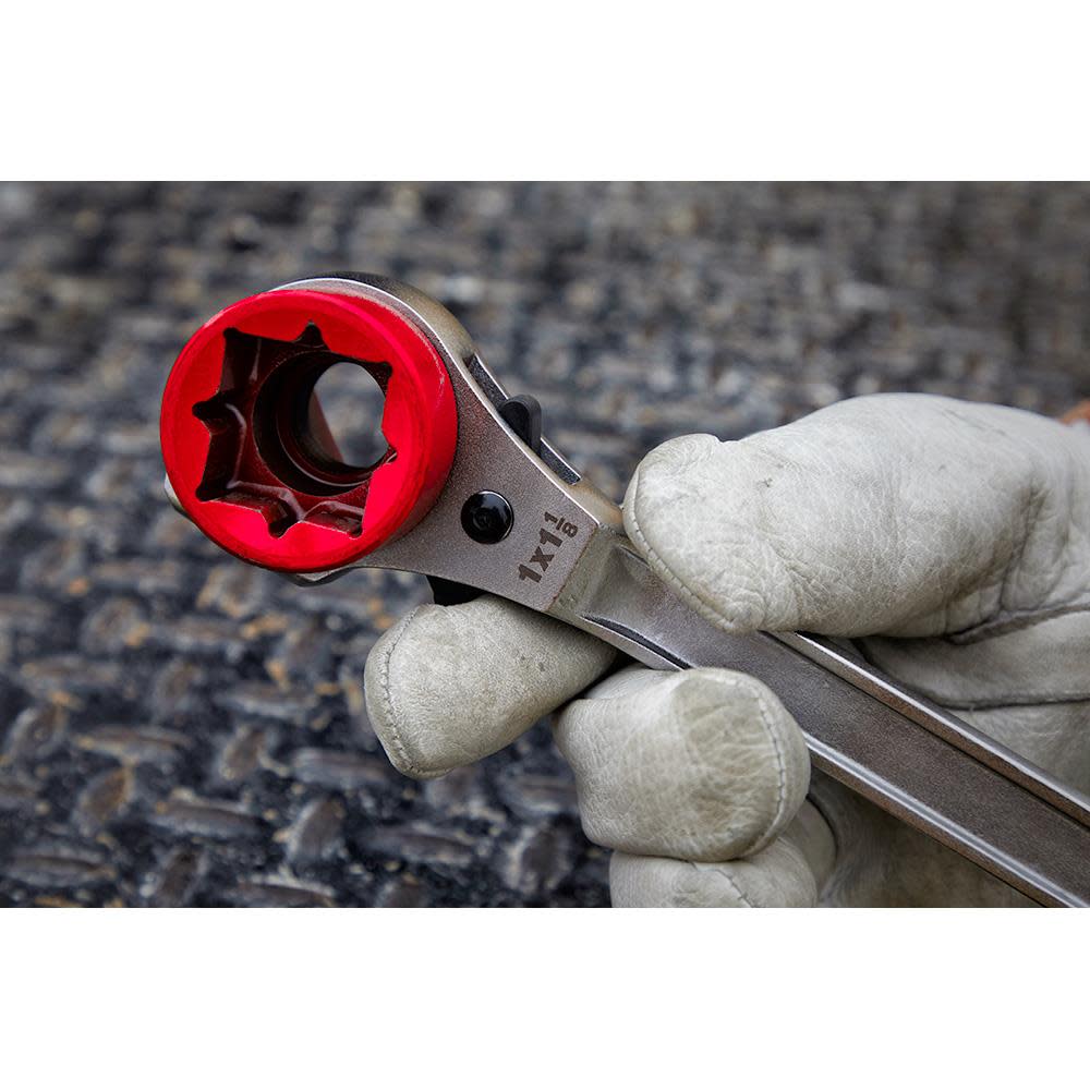 Lineman’s High Leverage Ratcheting Wrench ;