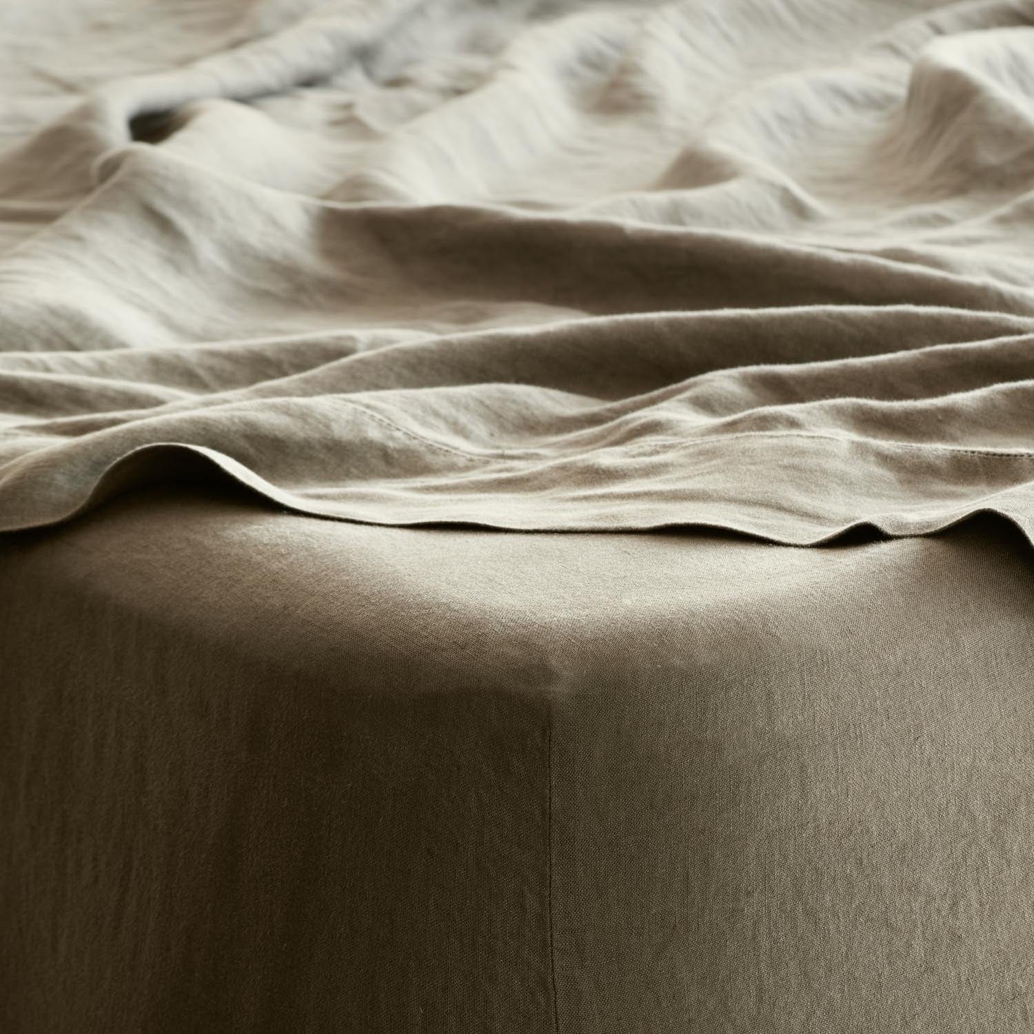 Stonewashed Linen Sheet Set