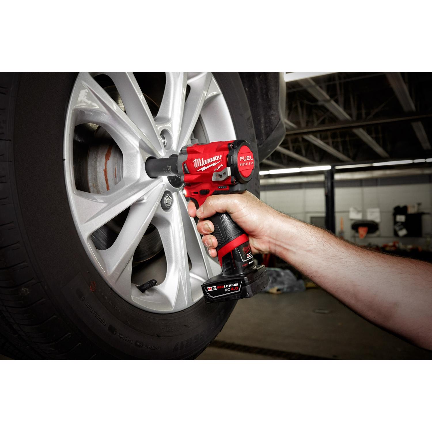 MW M12 FUEL 12 V 3/8 in. Cordless Brushless Stubby Impact Wrench Kit (Battery \u0026 Charger)