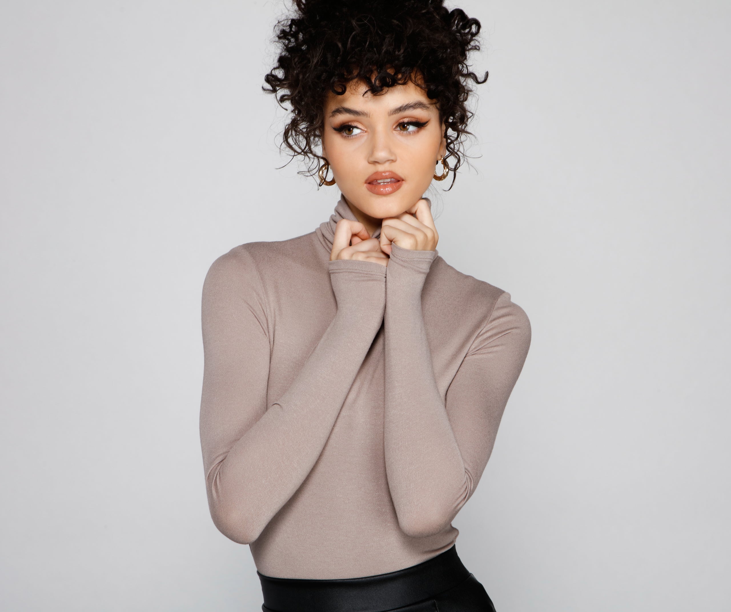 Basic Long Sleeve Crepe Turtleneck Bodysuit