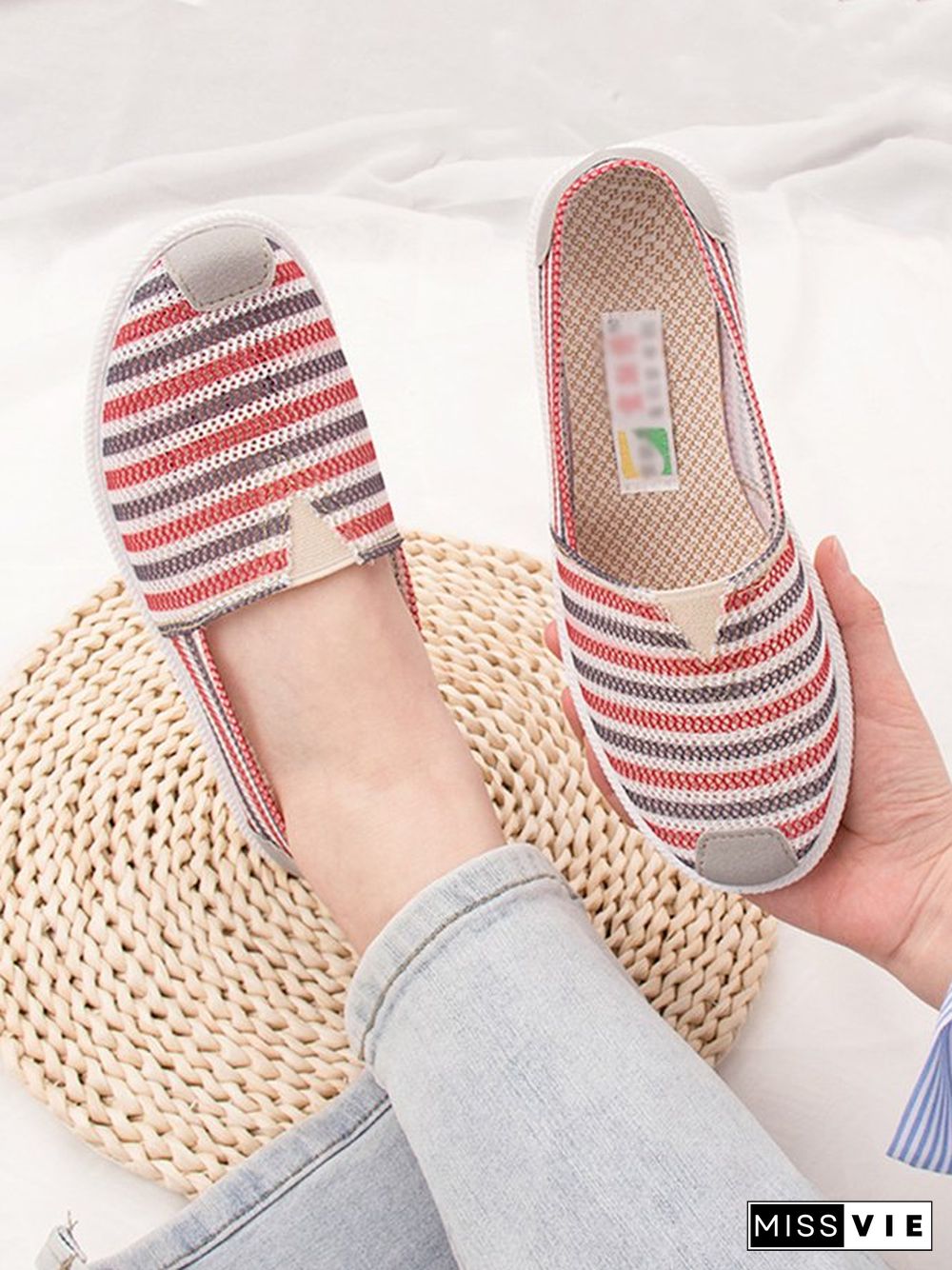 Striped Print Non-slip Soft Sole Round Toe Pumps Canvas Flats