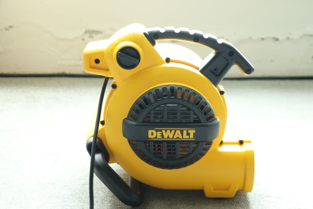 DEWALT Air Mover and Dryer 600CFM 3 Speed ;