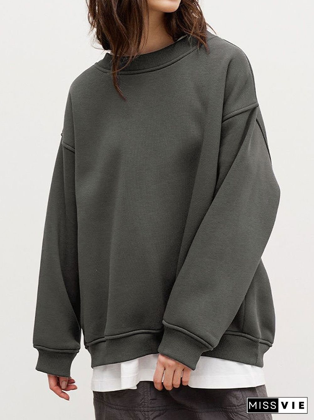 Long Sleeves Loose Solid Color Round-Neck Sweatshirt Tops