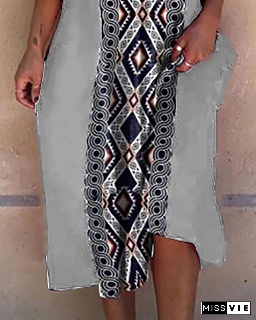 Bohemian Geometric Print Flared Sleeve Casual Maxi Dress P10278