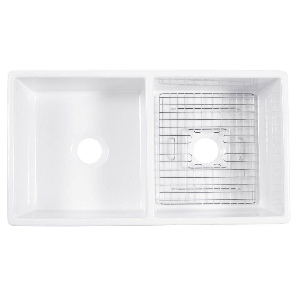 SINKOLOGY Turner 33 in. Farmhouse Double Bowl Crisp White Fireclay Kitchen Sink SK405-33FC