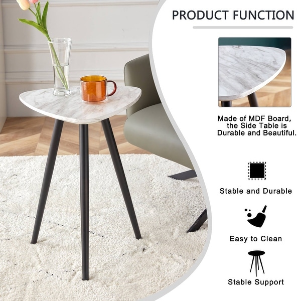 Modern Minimalism Sofa Table with Triangle Faux Marble Top， Small Accent Coffee Table with Metal Legs for Living Room