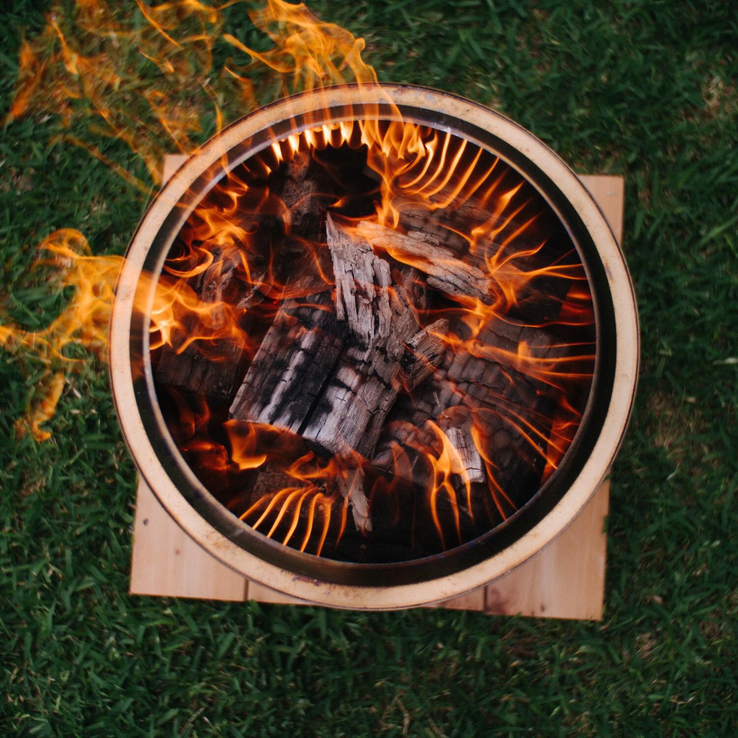 Solo Stove Bonfire 2.0