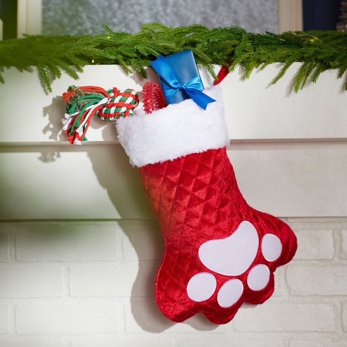 Frisco Quilted Paw Print Pet Stocking， One Size