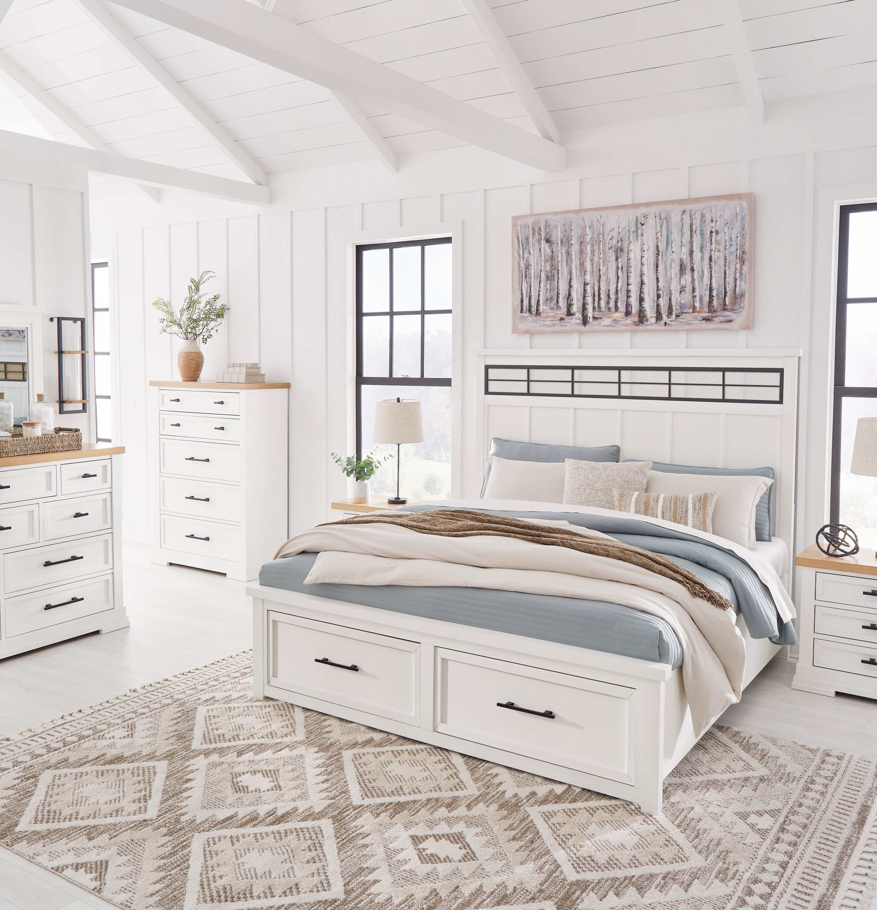 (Online Special Price) Ashbryn White/Natural Queen Panel Storage Bedroom Sets