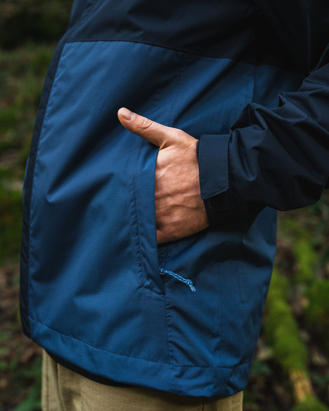 Season Water Resistant Recycled Jacket - Dark Denim/ Deep Navy