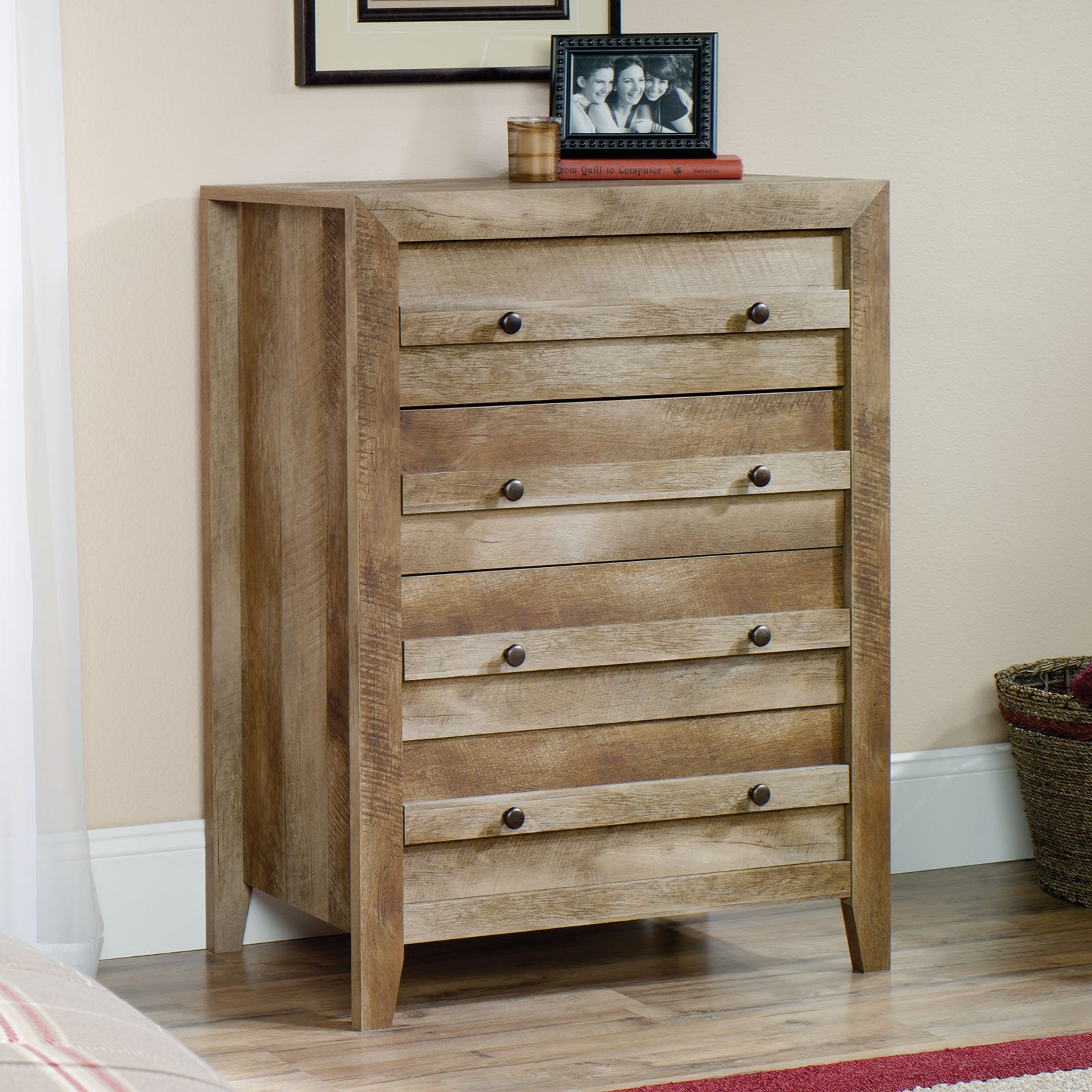 Sauder Dakota Pass 4-Drawer Dresser, Craftsman Oak Finish