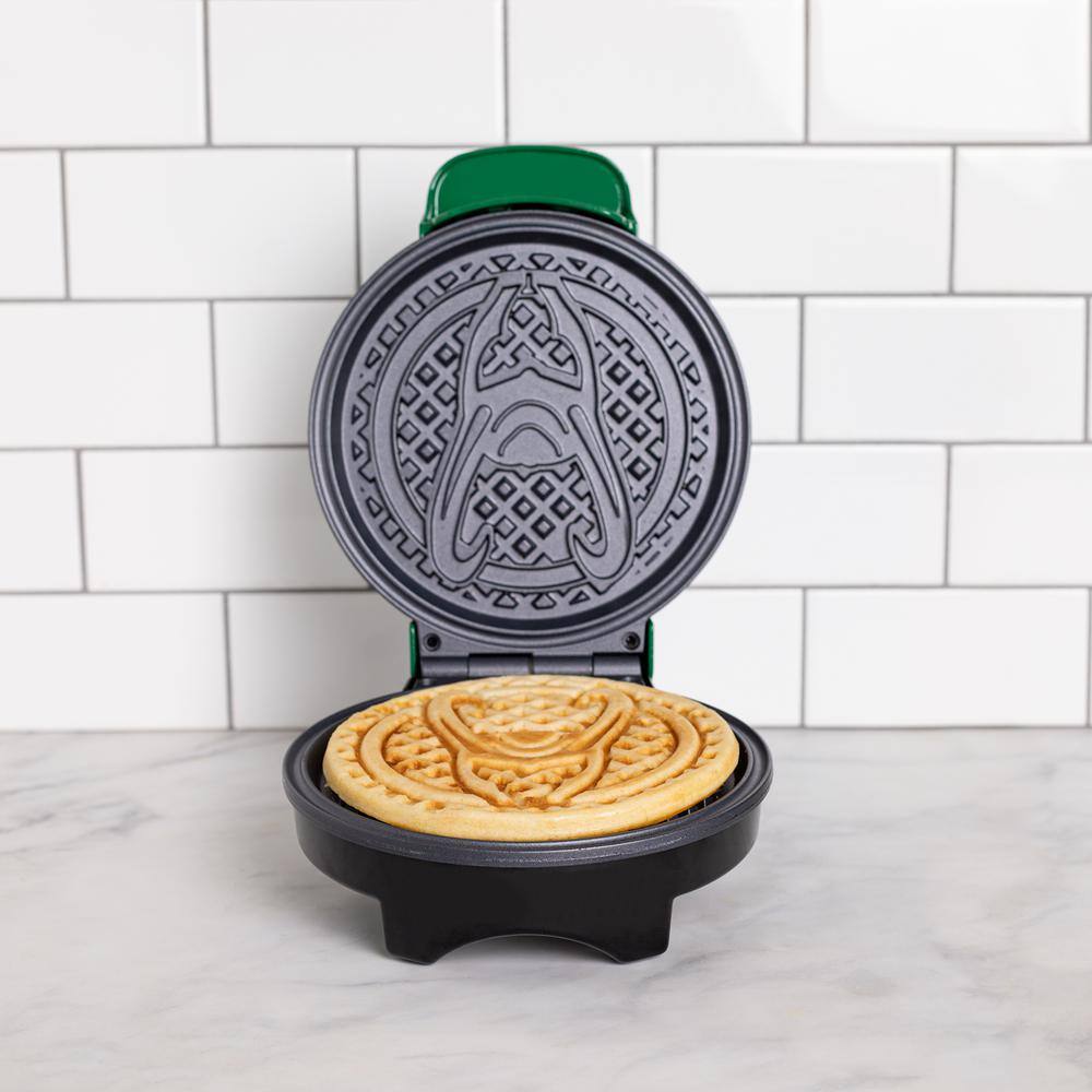 Uncanny Brands 900 W Marvel's Loki Green American Waffle Maker WM1-MVM-LK1