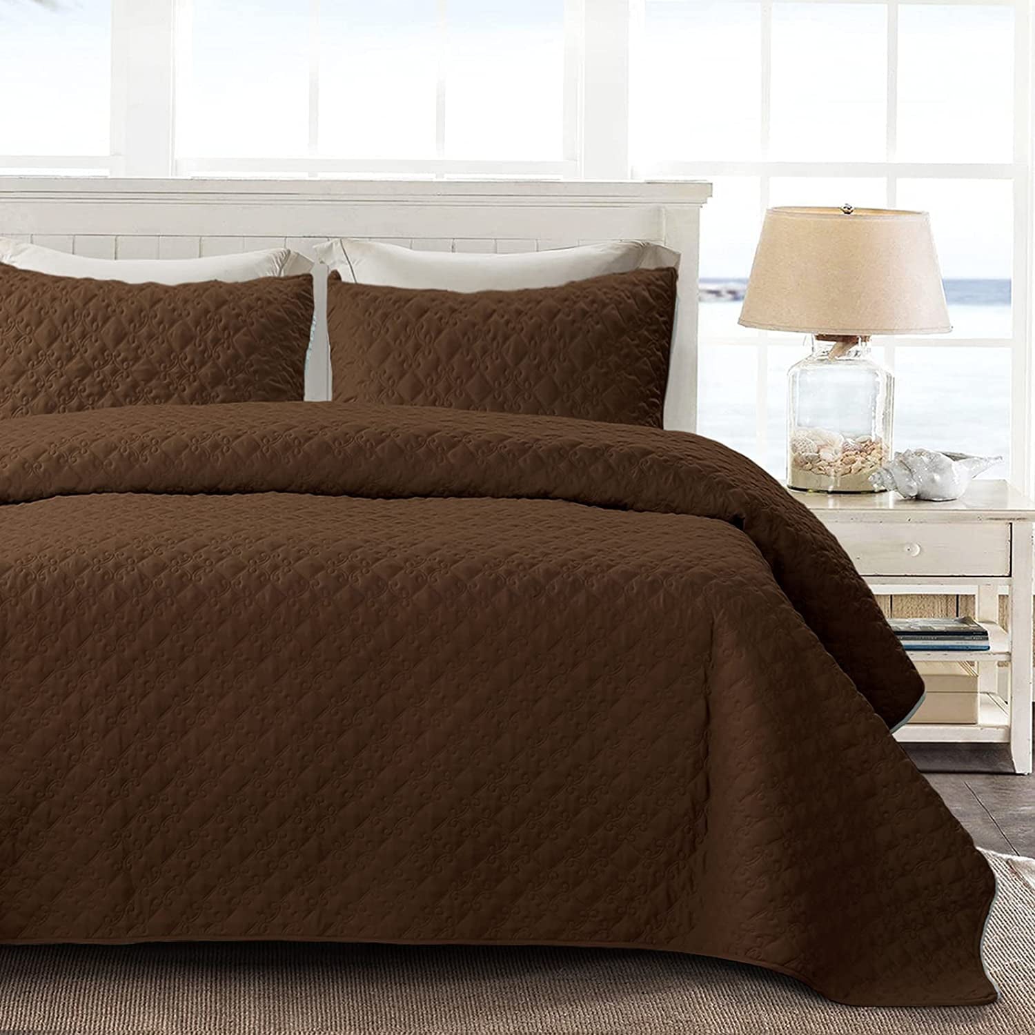 Quilt Set King Size， Soft Microfiber Lightweight Bedspread Coverlet Bed Cover (Diamond Pattern) for All Seasons， Brown， 3 Pieces (Includes 1 Quilt， 2 Shams)