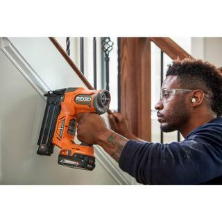 RIDGID 18V Brushless Cordless 18-Gauge 2-18 in. Brad Nailer with Brushless 7-14 in. Circular Saw (Tools Only) R09891B-R8657B