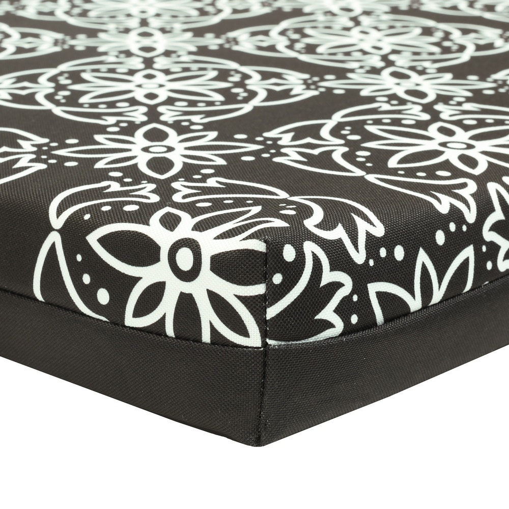 Ebony Outdoor Medallion Print Bench Seat Cushion 48 x 18 in Black   48\