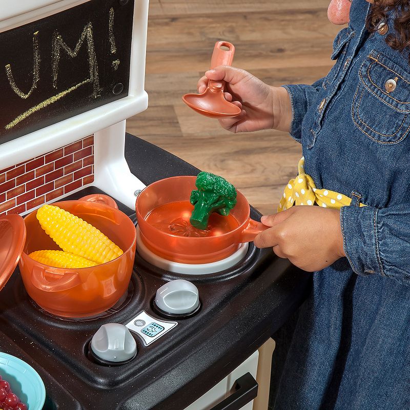 Step2 Great Gourmet Kitchen Pretend Playset