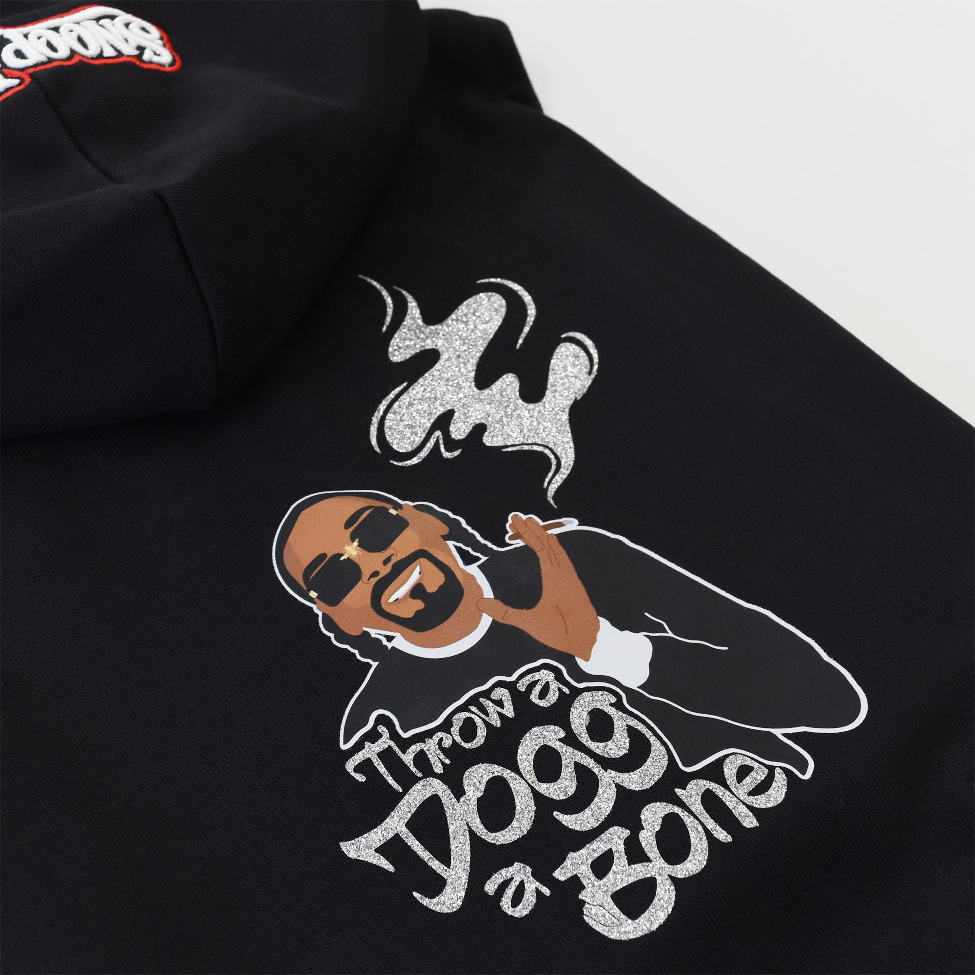 Snoop Doggie Doggs Black Throw a Dogg a Bone Deluxe Pet Hoodie， X-Small