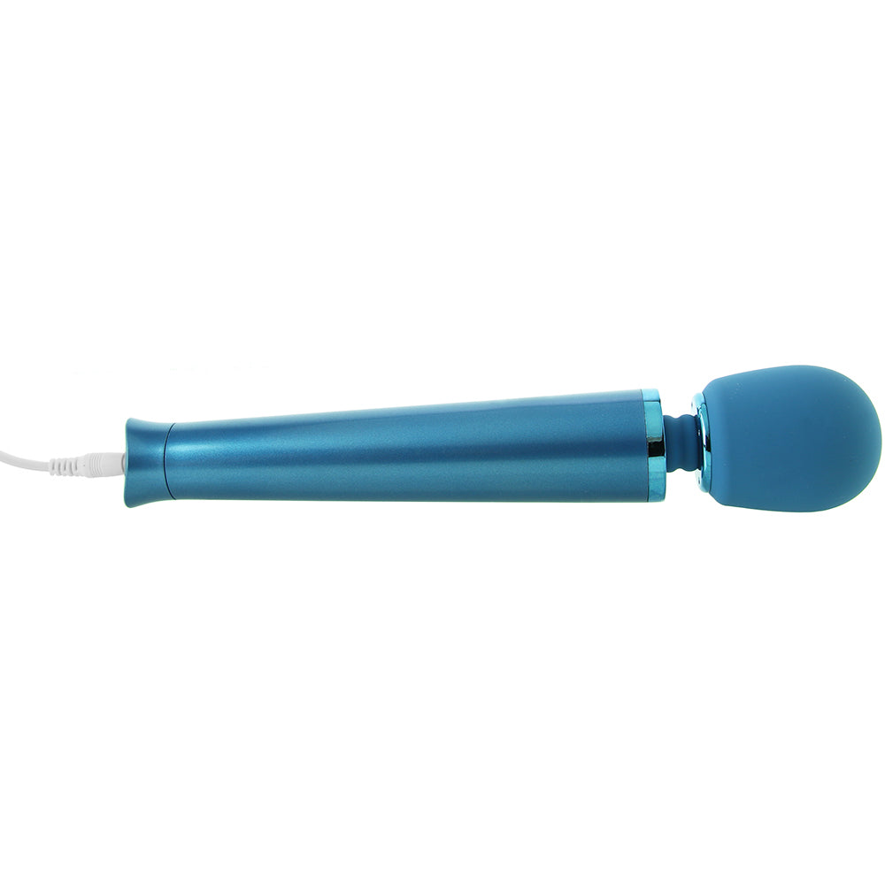 Le Wand Petite Massager in Blue