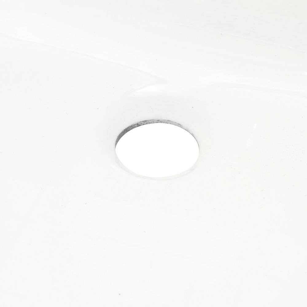 KOHLER Mendota 60 in. x 32 in. Soaking Bathtub with Right-Hand Drain in White K-506-0