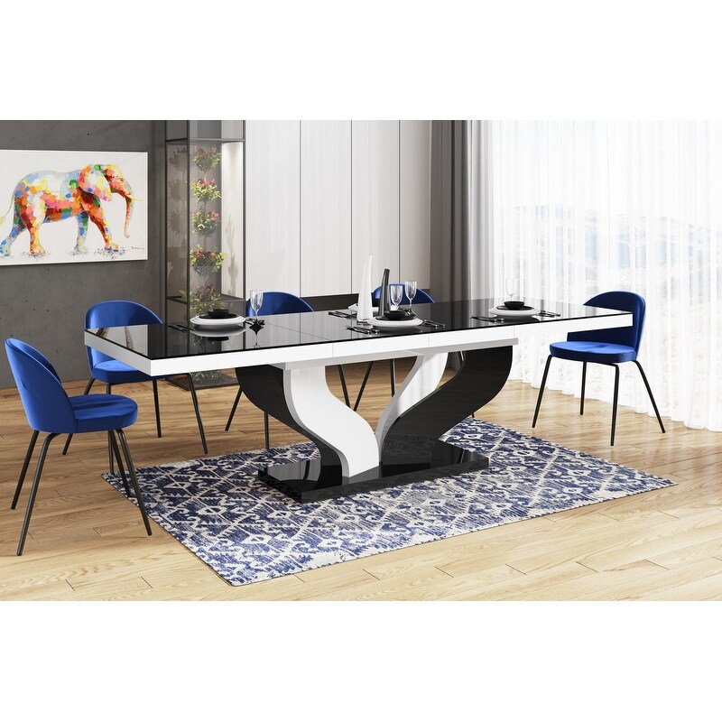 Strick   Bolton Britell Black/ White Extendable Dining Table