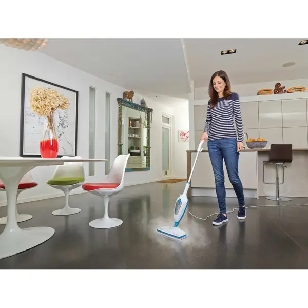 Black + Decker Classic Steam-Mop