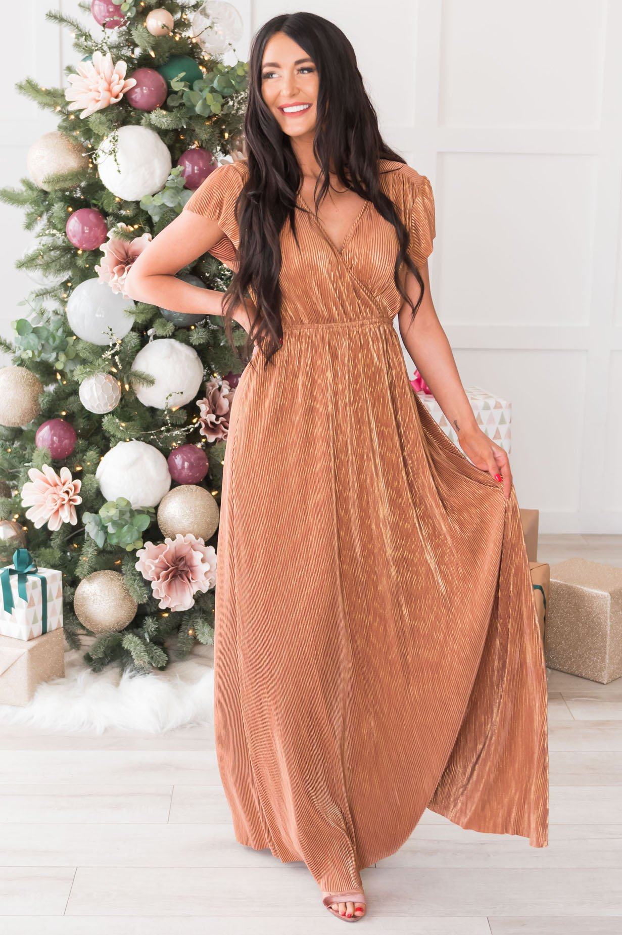 The Holiday Dream Shimmer Maxi Dress