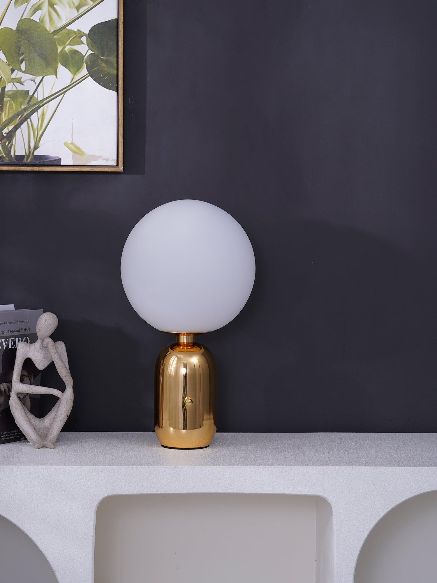 Kade Table Lamp