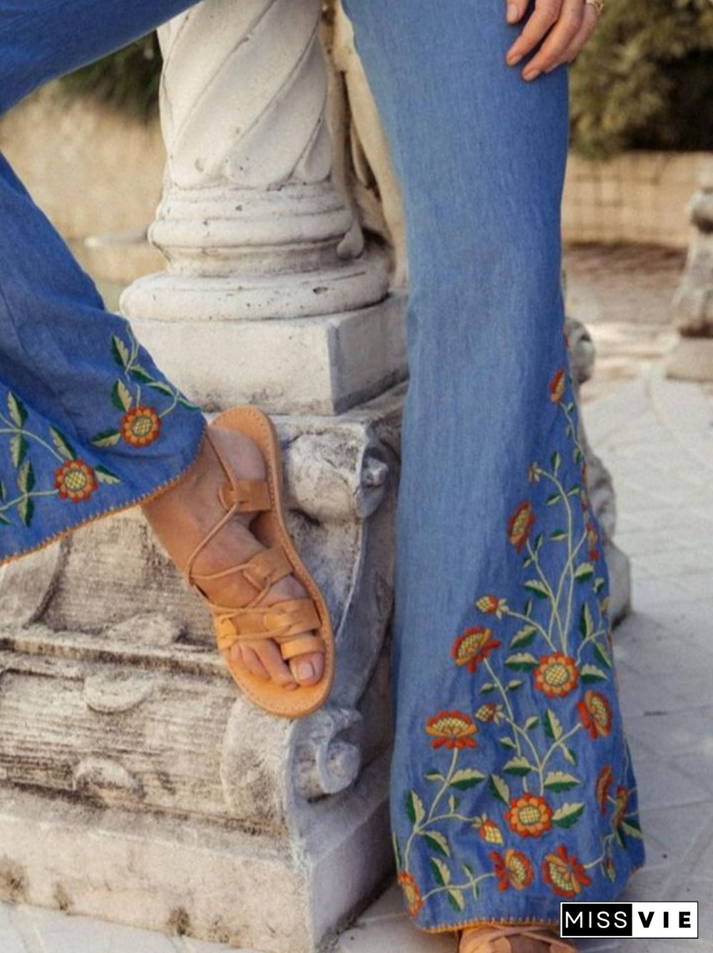 Floral Paneled Vintage Jeans